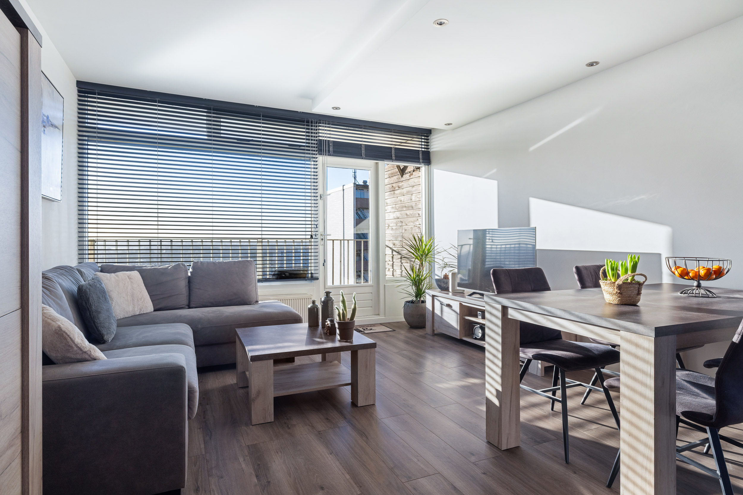 Munt 58, Heerenveen 2