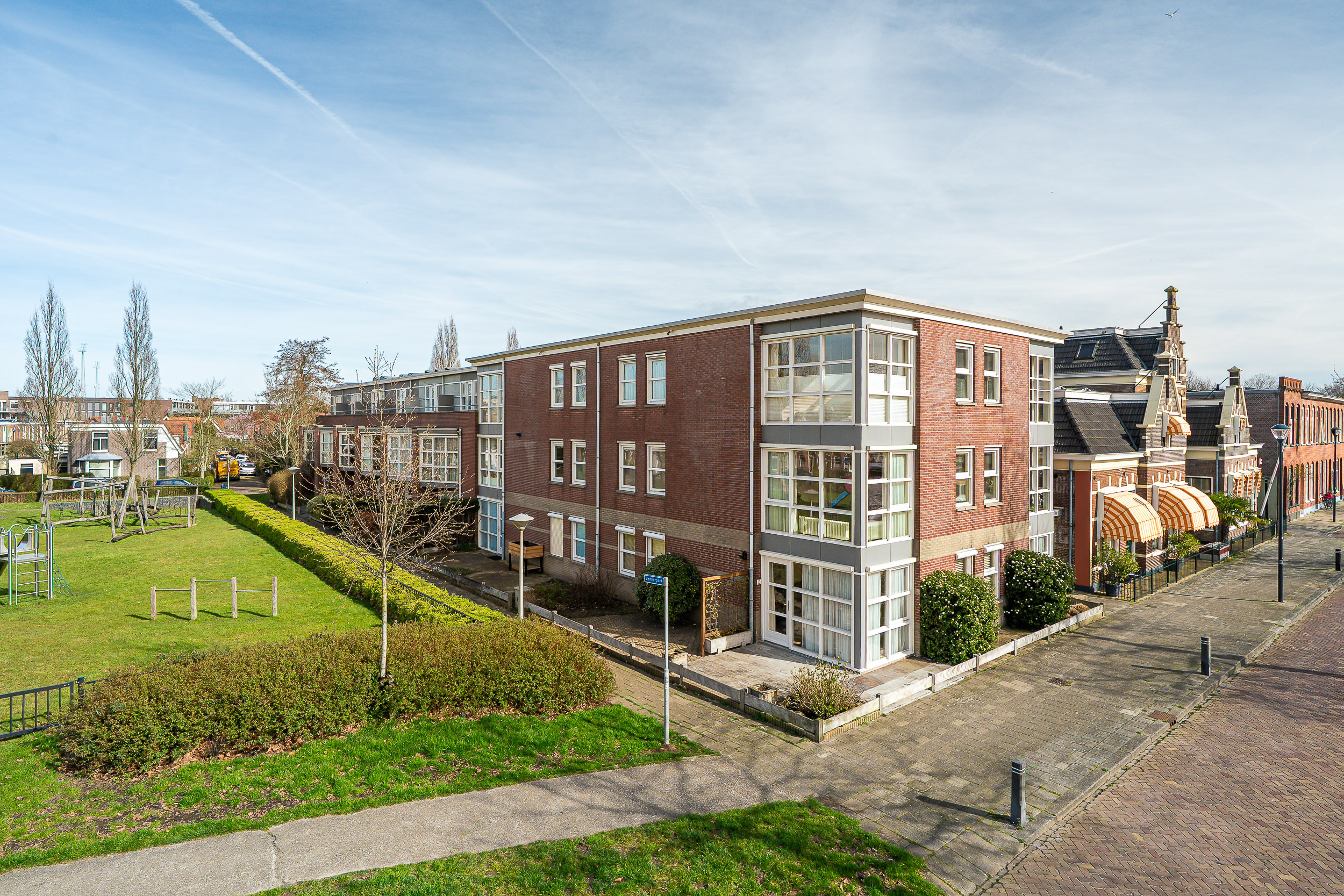 Emmakade 151a, Leeuwarden 1