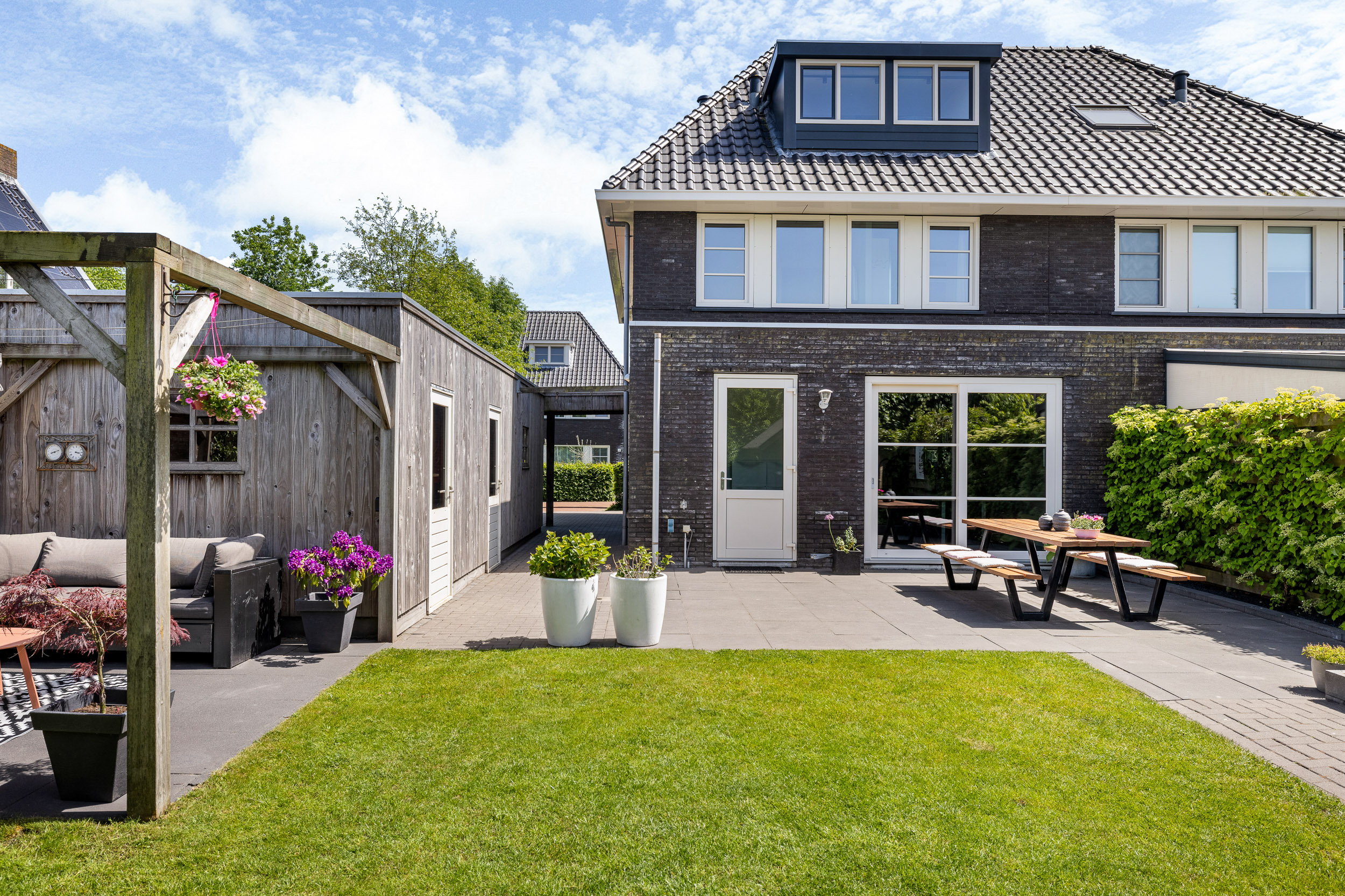 Kerbiel 10, Leeuwarden 2