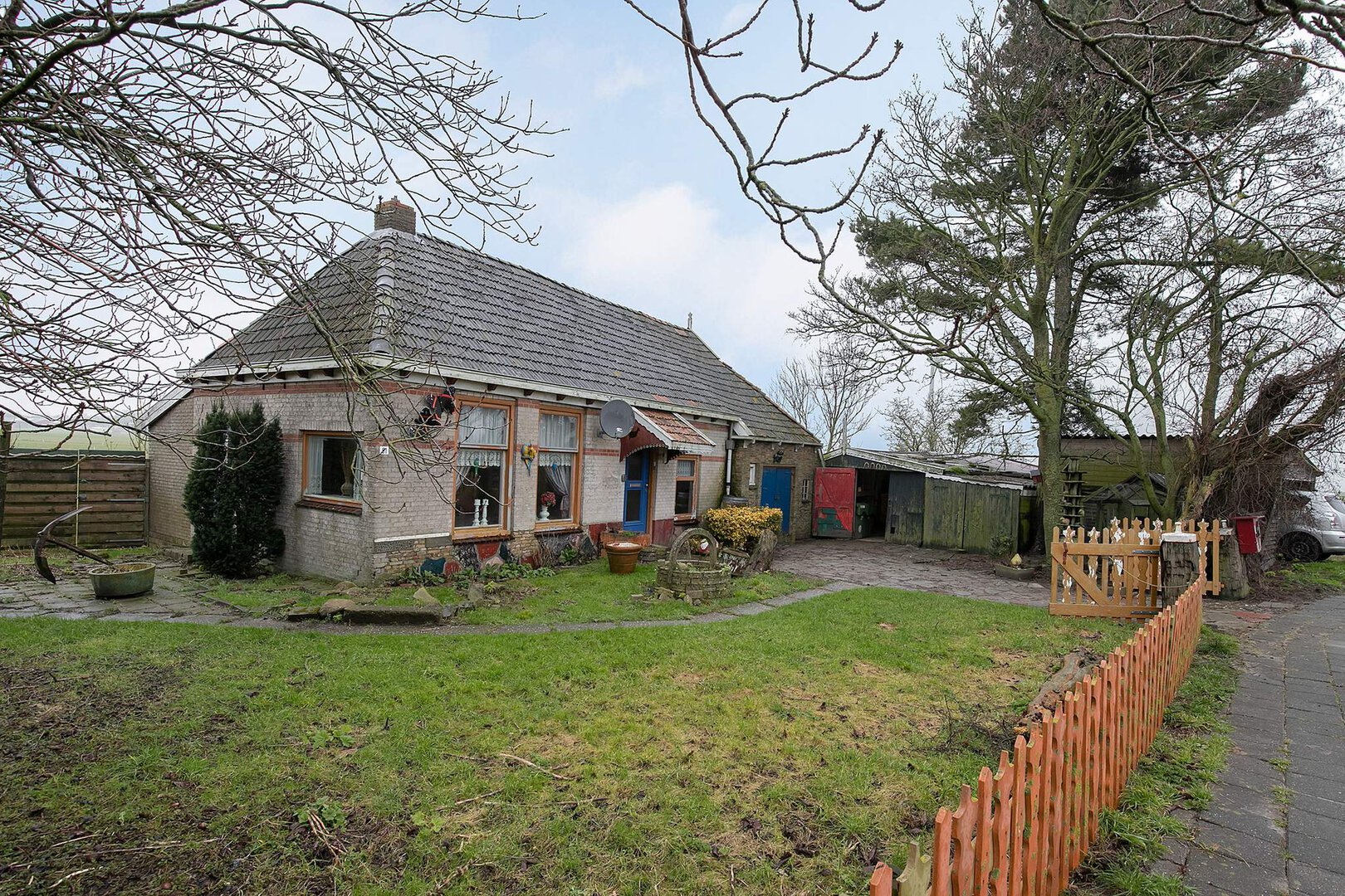 8fe8bbc60470b6226e5116e5b4a1199e.jpg