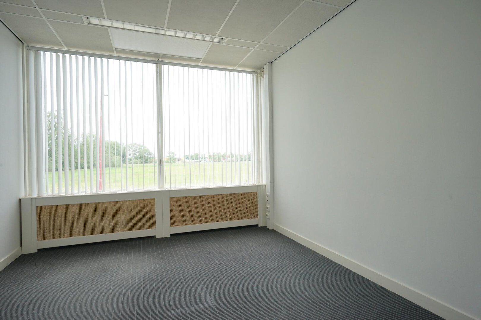 dcab78b87acb1751528e80251581b415.jpg