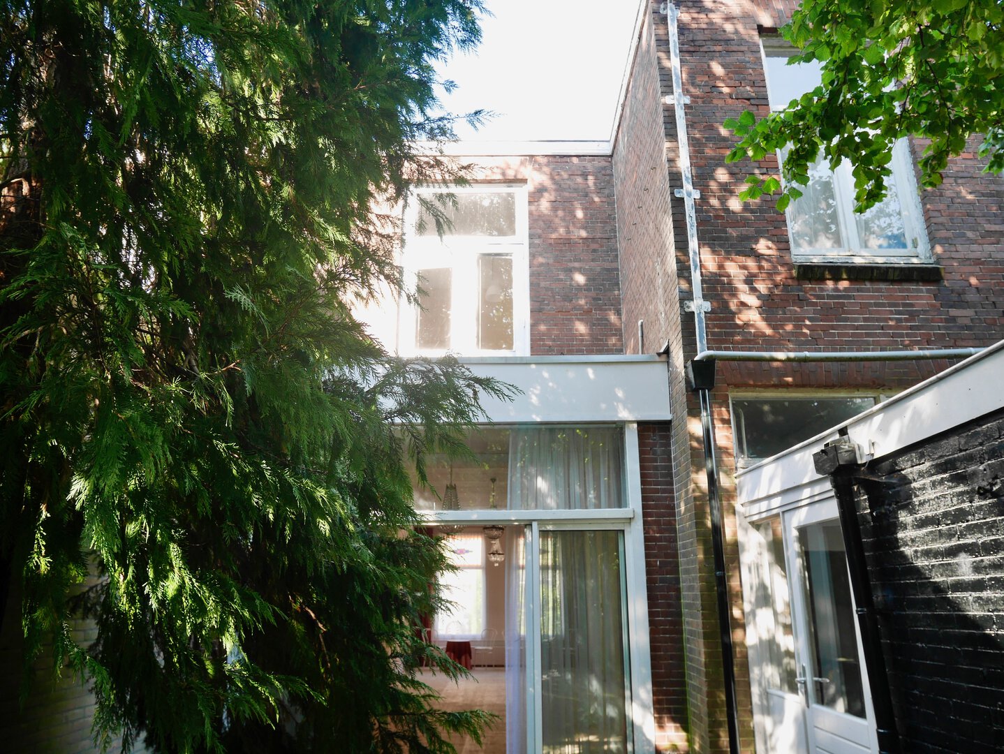 foto-achtergeveljpeg.jpg