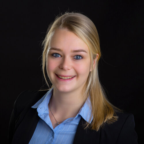 Anneke Hofstee