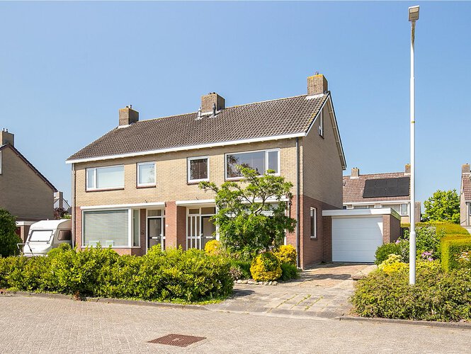 Gravinneweg 21 SNEEK Gravinneweg 21 SNEEK