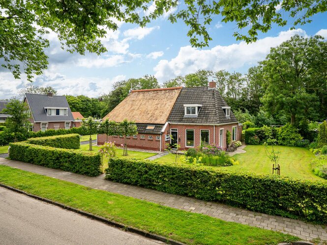 Mûnewei 16 EASTERNIJTSJERK