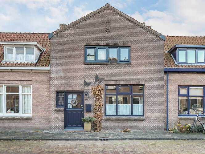 Albertine Agnesstraat 13 SNEEK Albertine Agnesstraat 13 SNEEK
