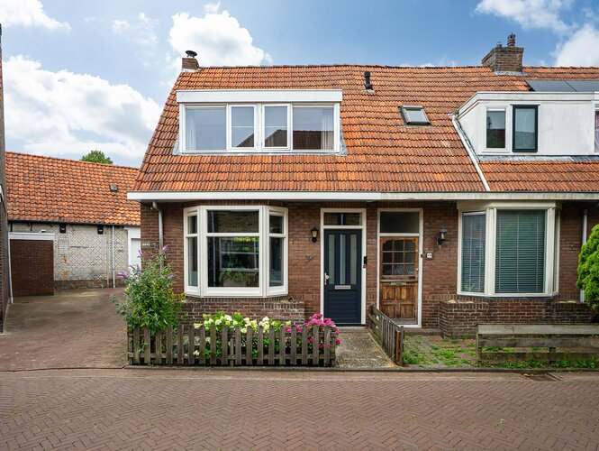 Asterstraat 12 LEEUWARDEN Asterstraat 12 LEEUWARDEN
