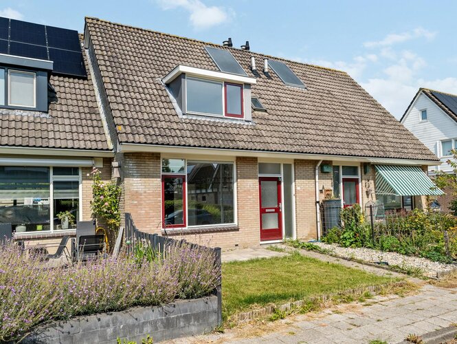 De Muonts 75 WITMARSUM