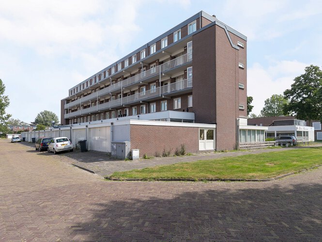 Kaatsland 84 SNEEK Kaatsland 84 SNEEK