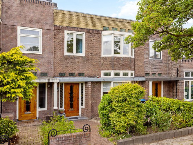 Lijsterstraat 21 LEEUWARDEN Lijsterstraat 21 LEEUWARDEN