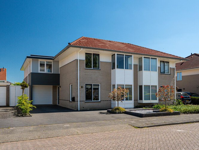 It Giele Fjild 12 GOUTUM