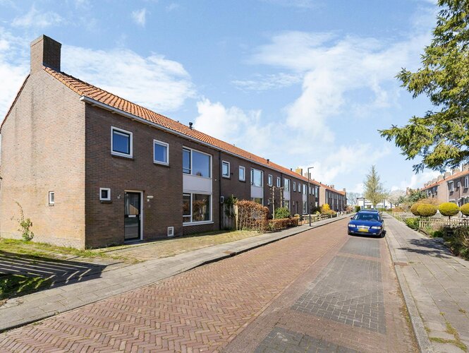 Gabbemastraat 2 BOLSWARD