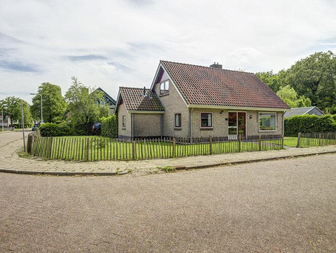 Heemstrasingel 36 Oentsjerk Heemstrasingel 36 Oentsjerk