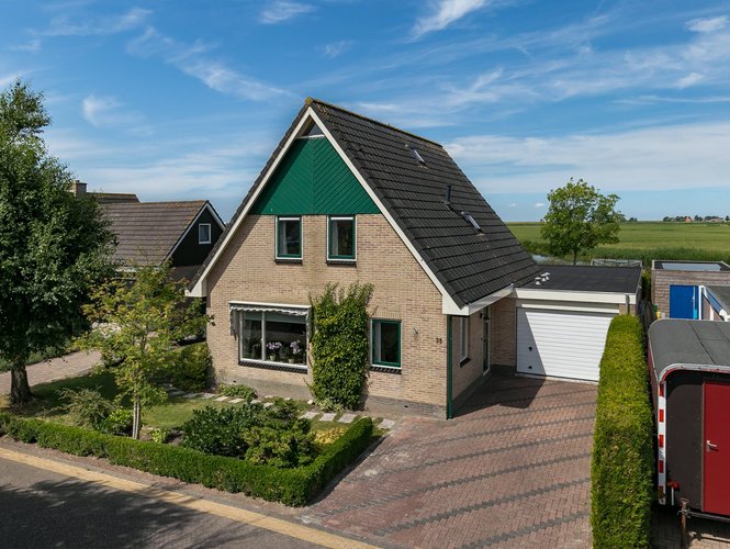Buren 38 FERWOUDE Buren 38 FERWOUDE
