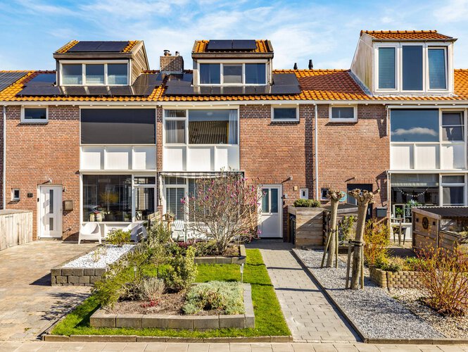 Bottinge 36 SNEEK Bottinge 36 SNEEK