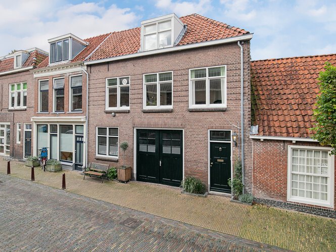 Bredeplaats 9 LEEUWARDEN Bredeplaats 9 LEEUWARDEN