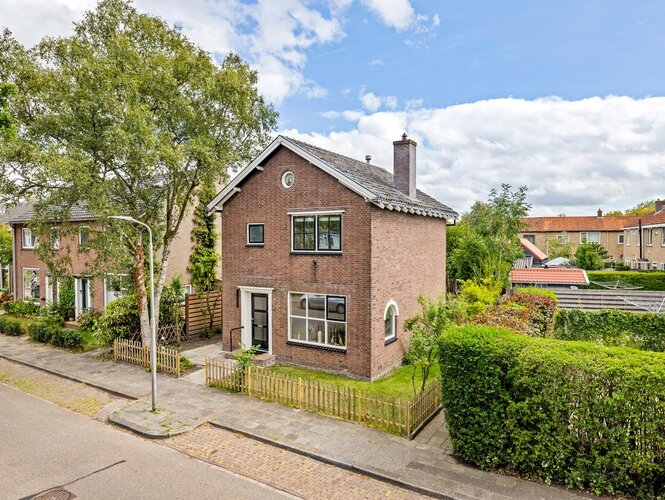 Aert van der Neerstraat 87 LEEUWARDEN